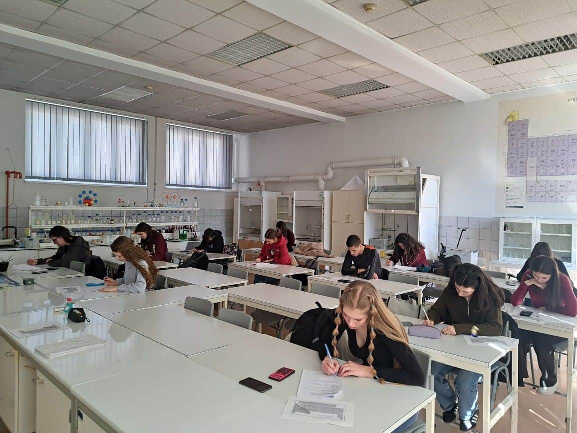 Školsko takmičenje iz predmeta Hemija | Treća gimnazija Sarajevo
