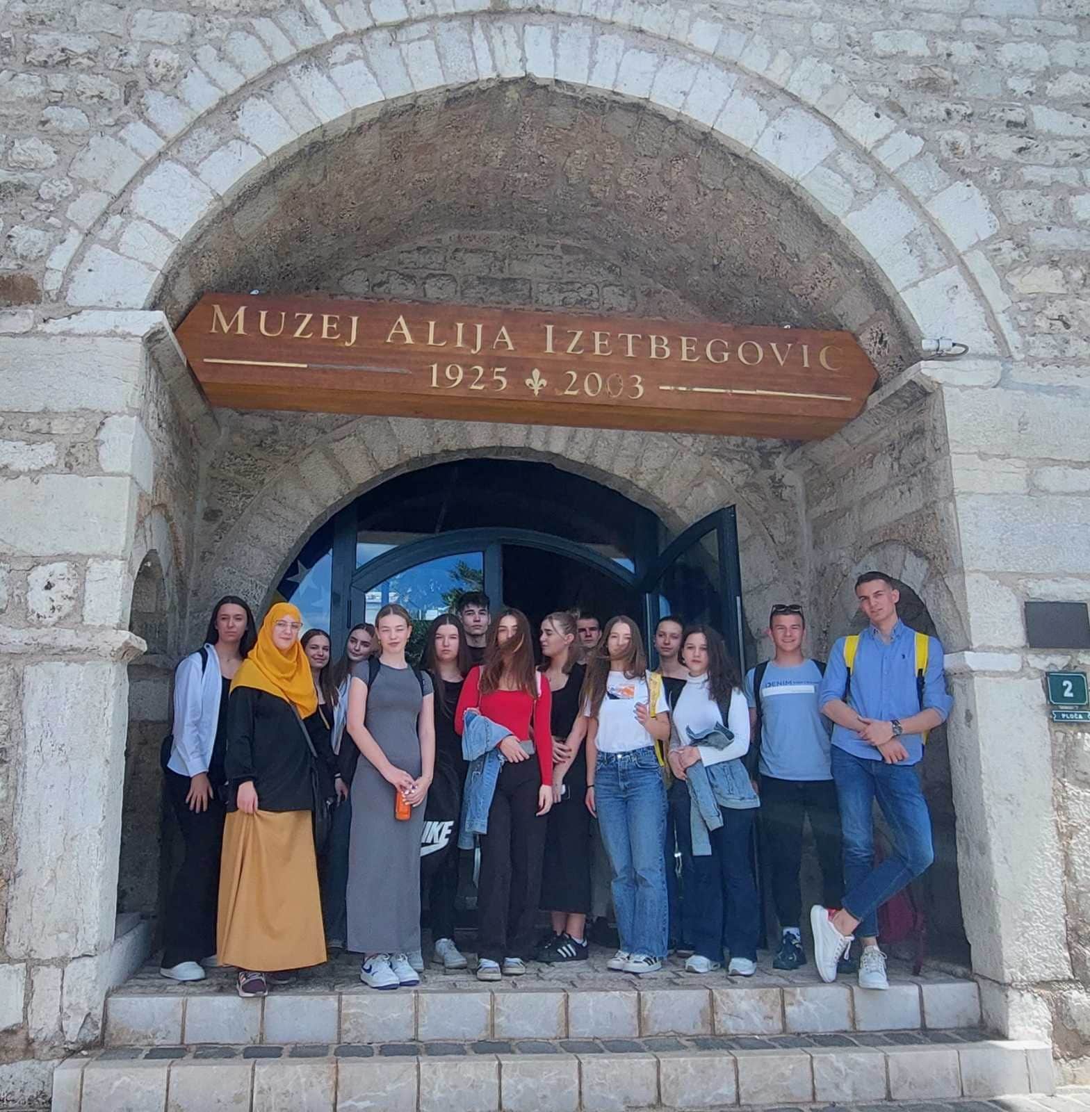 Posjeta Muzeju "Alija Izetbegović" | Treća gimnazija Sarajevo