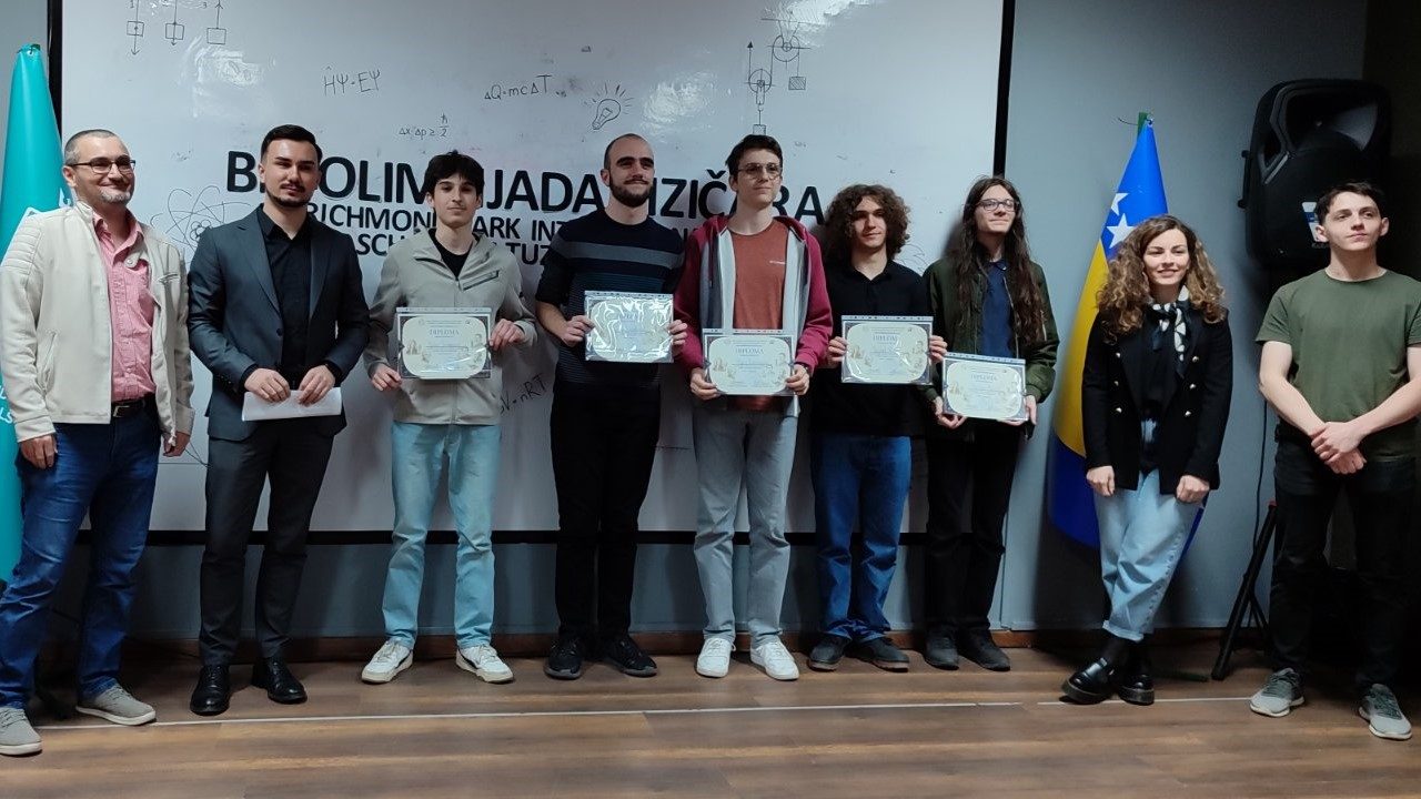 0-02-05-15dc872de368f7a0e692d90fae9dd931a8b1cc3cb0eef753b125b5aabac4e8b3_6523a739fbf8608d