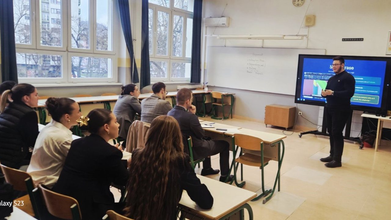 0-02-05-f73884cb190aa736d7a97980af1eb5b2e98825e0dacfc1c1d7b8fb76560f9d33_d425bcbc0b8f7a47